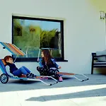 Flamind Mit Garten Und Grill Apartman *