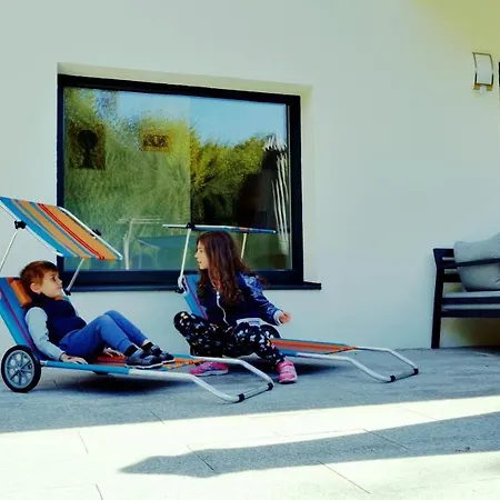 Flamind Mit Garten Und Grill Lägenhet *