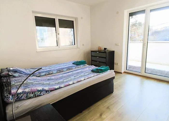 Flamind Mit Garten Und Grill Appartamento